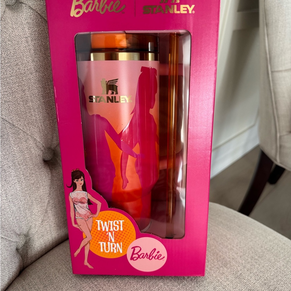 Stanley Barbie Pink and Orange Twist Tumbler - Picture 6 of 7